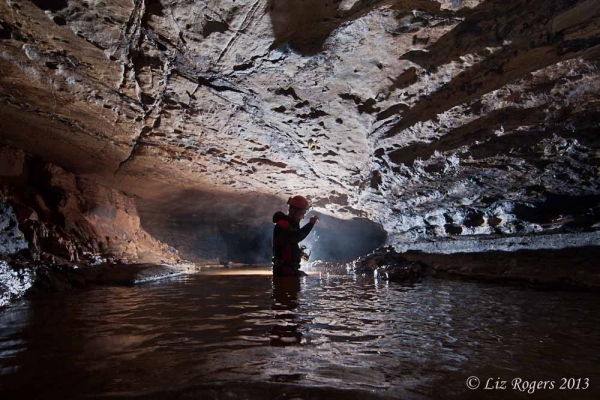 October: Pausing between sumps in Elk River Cave